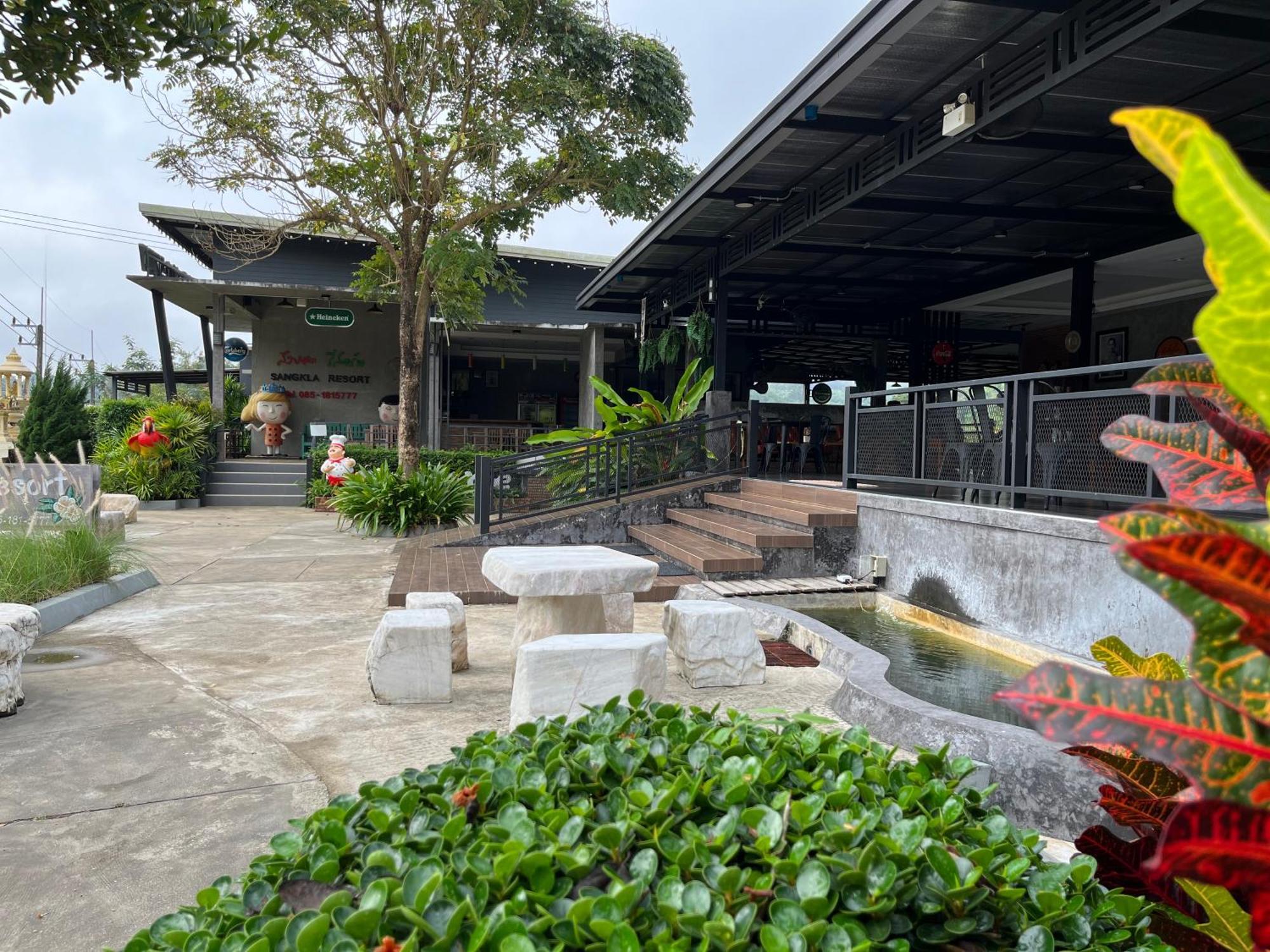 Sangkla Resort Ban Bang Pla O Buitenkant foto